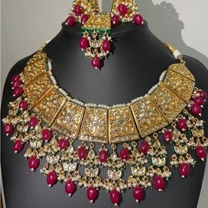 Bridal kundan Indian jewellery set, very high quality and master piece